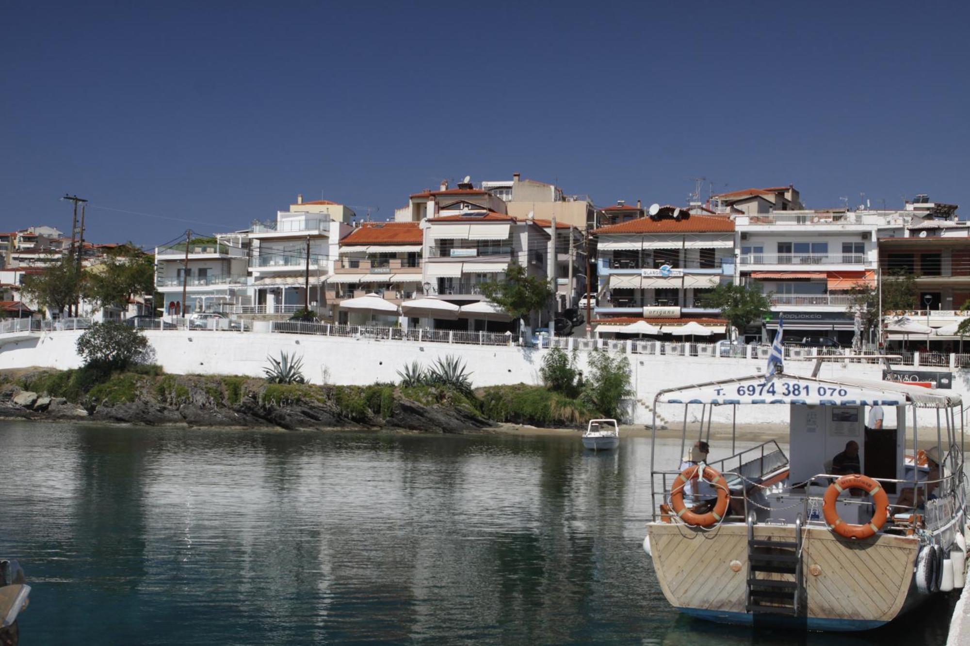 Portodream Studios & Apartments Neos Marmaras Exterior photo